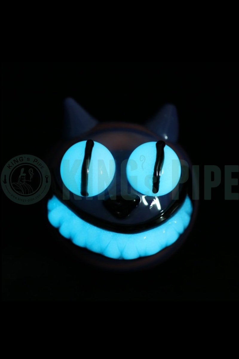 Chameleon Glass - Cheshire Cat Glow In the Dark Hand Pipe